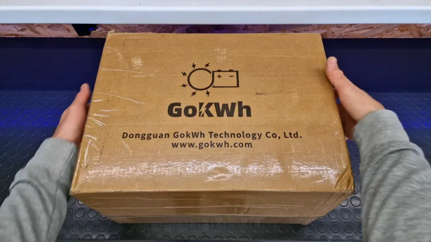 Packaging- GoKWh 12V 100Ah LiFePO4 Battery Built-in Smart Bluetooth & LCD Display