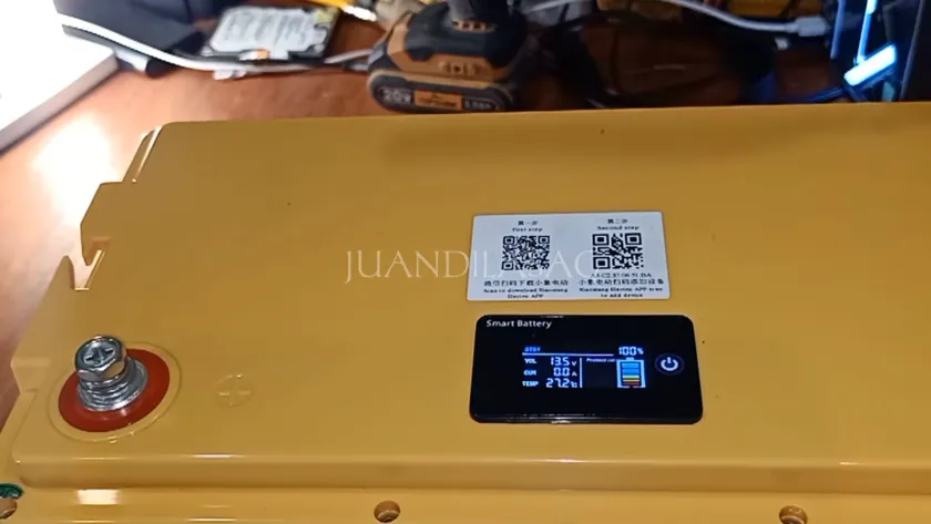 Teardown- GoKWh 12V 100Ah LiFePO4 Battery Built-in Smart Bluetooth & LCD Display